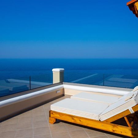 The Life Suites Limniónas 외부 사진