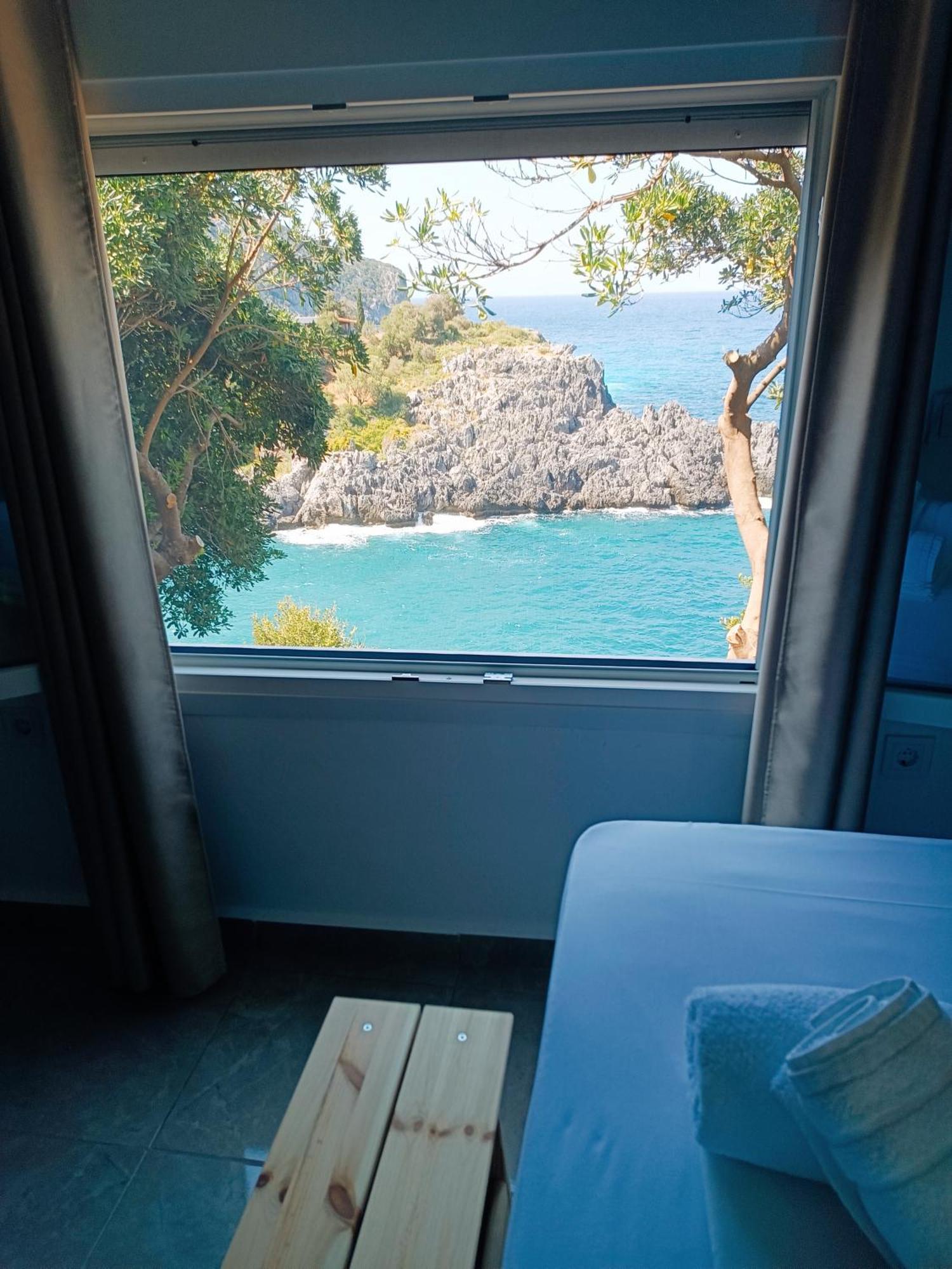 The Life Suites Limniónas 외부 사진